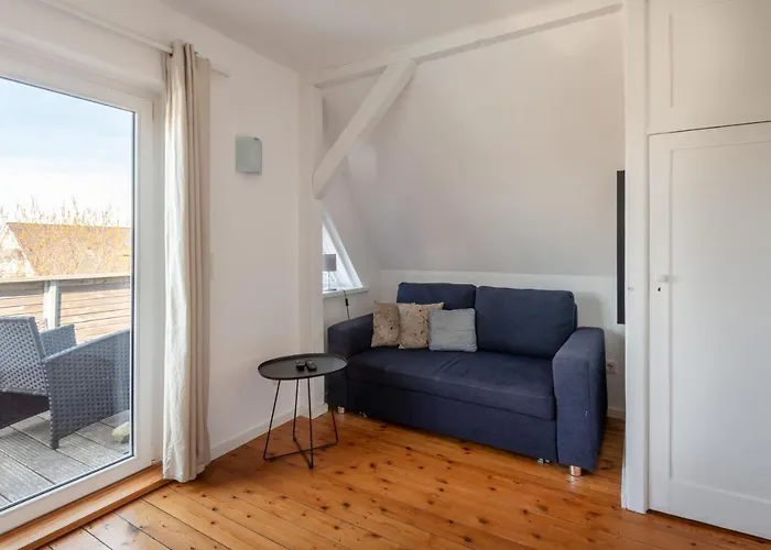 Brombeere Mit Grossem Garten Und Balkon Lägenhet *